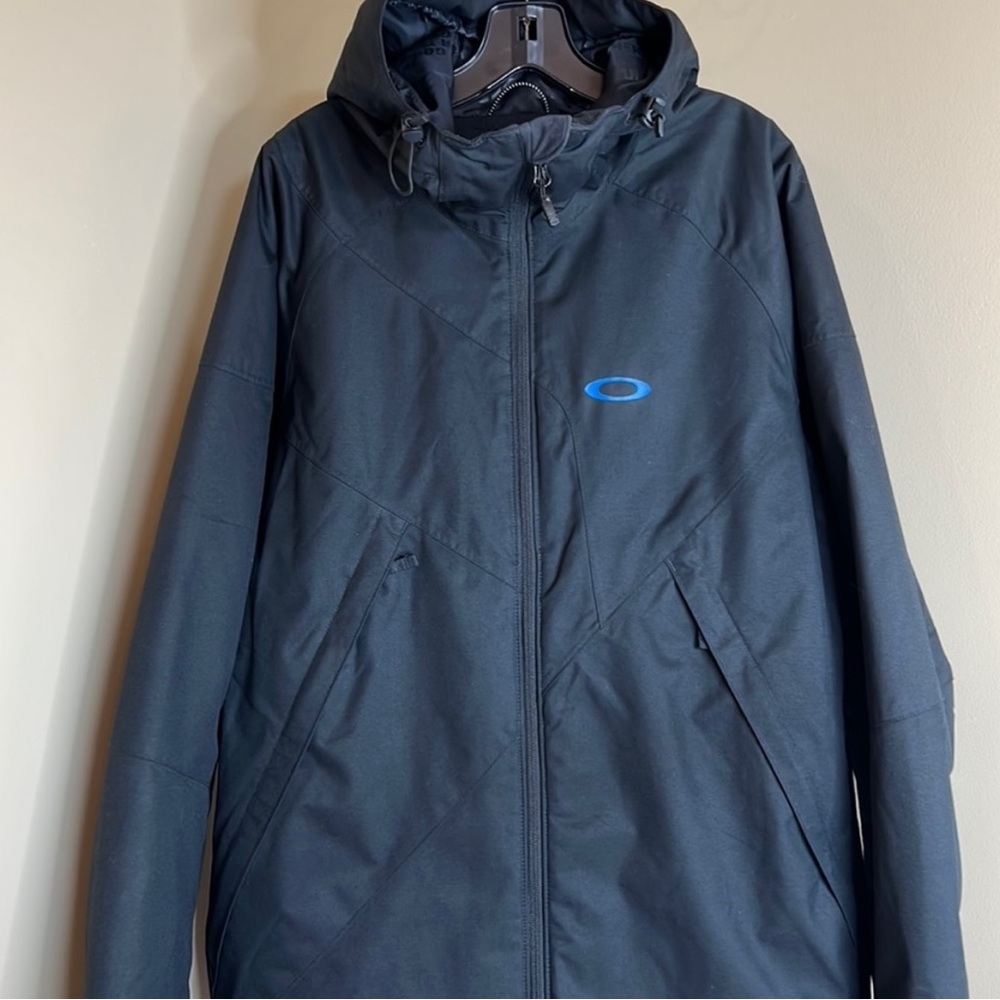 EUC Oakley Men’s Wengen Insulated Hooded Snowboarding/ Winter Coat Size Medium - Picture 8 of 8